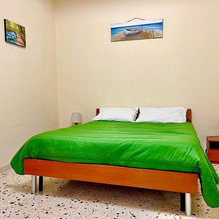 Appartamenti Leonarda Trapani Luaran gambar